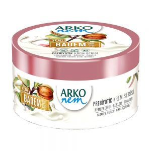 کرم مرطوب کننده آرکو Arko مدل Almond Milk حاوی شیر بادام 250 میل