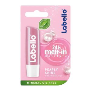 بالم لب Labello مدل Pearly Shin مناسب استفاده در فصول سرد سال وزن 4.8 گرم