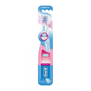 مسواک اورال بی Oral-B مدل Precision Gum Care برس خیلی نرم بسته 1 عددی