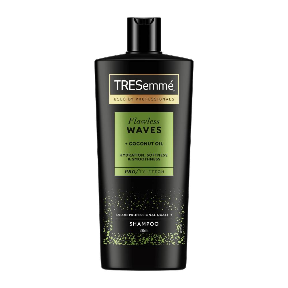 شامپو آبرسان موهای مجعد ترزمی TRESemme مدل Flawless Waves حجم 685 میل